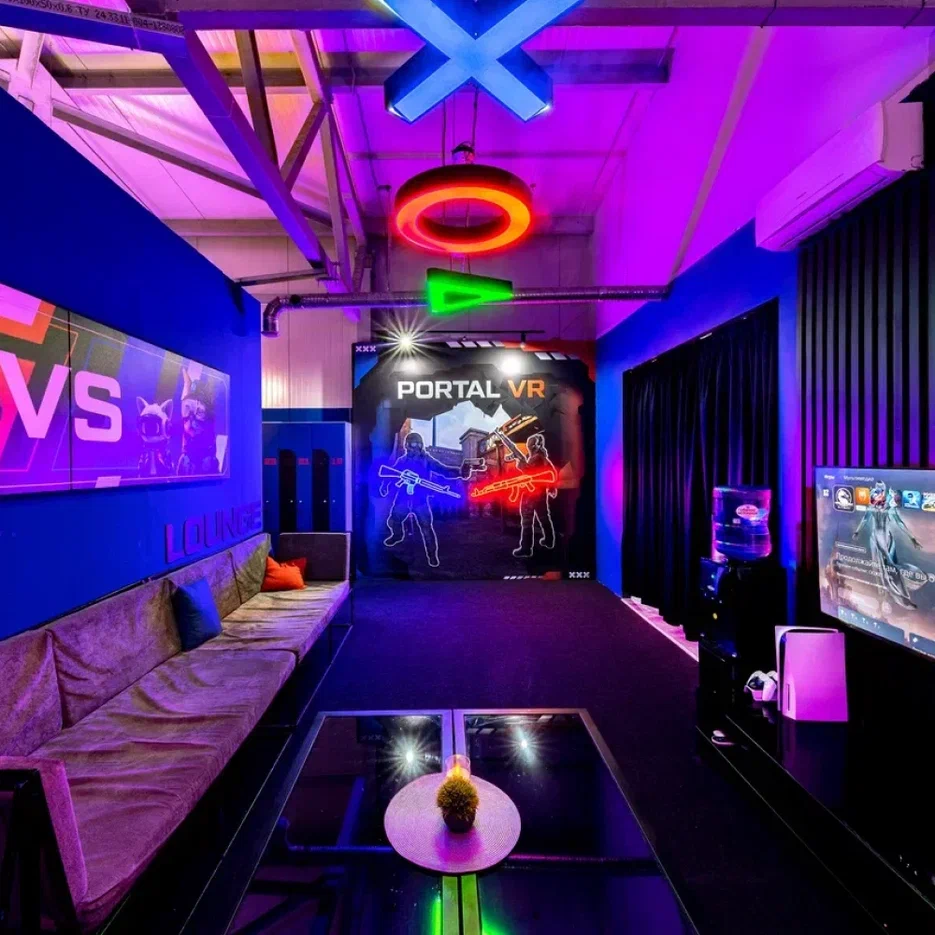 Франшиза 8.png