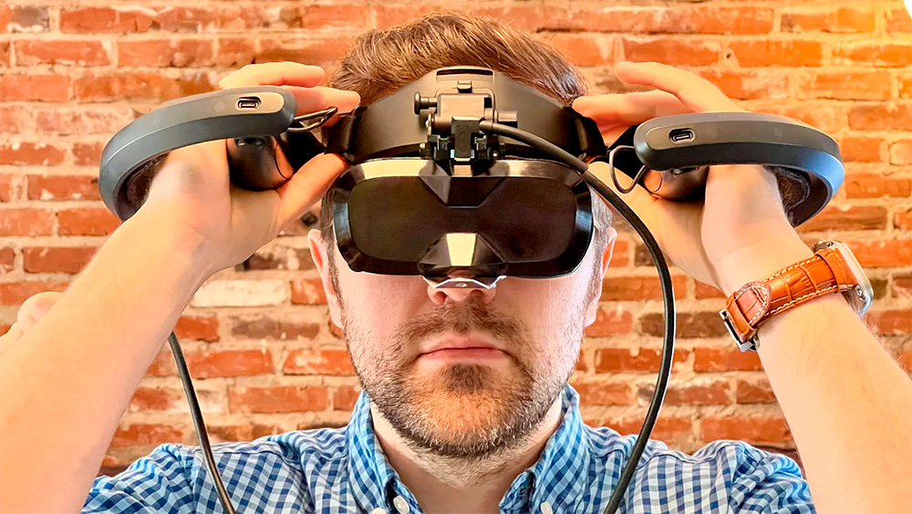 MeganeX Superlight 8K MeganeX Superlight 8K