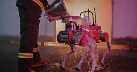 Бионический робот собака DEEP Robotics X20