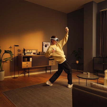 Шлем виртуальной реальности PICO 4 128 GB